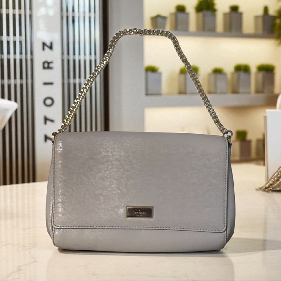 kate spade Handbags - Kate Spade Light Gray Shoulder Bag with Chain Strap